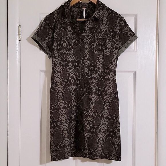 Free People Linen blend mini shirt dress snake print short sleeve size S Petite - Picture 1 of 9